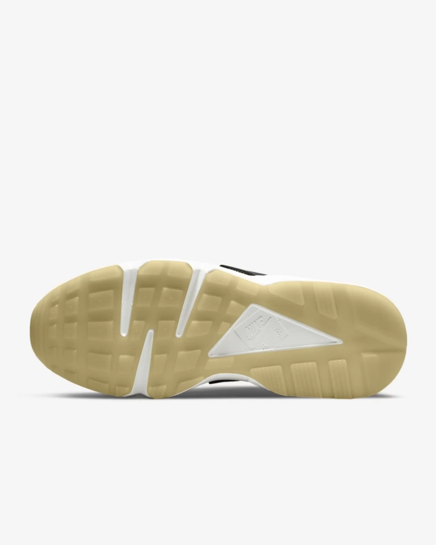 Nike Air Huarache Men's Sneakers in Lemon Drop/Sail/Light Marine/Off Noir Colorway