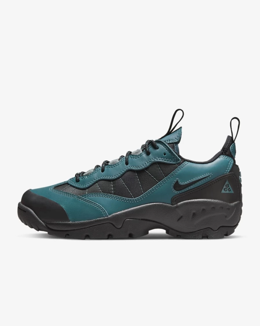 Nike ACG Air Mada Men's Trail Shoes - Black/Ash Green/Black - Outdoor Hiking Sneakers for Men