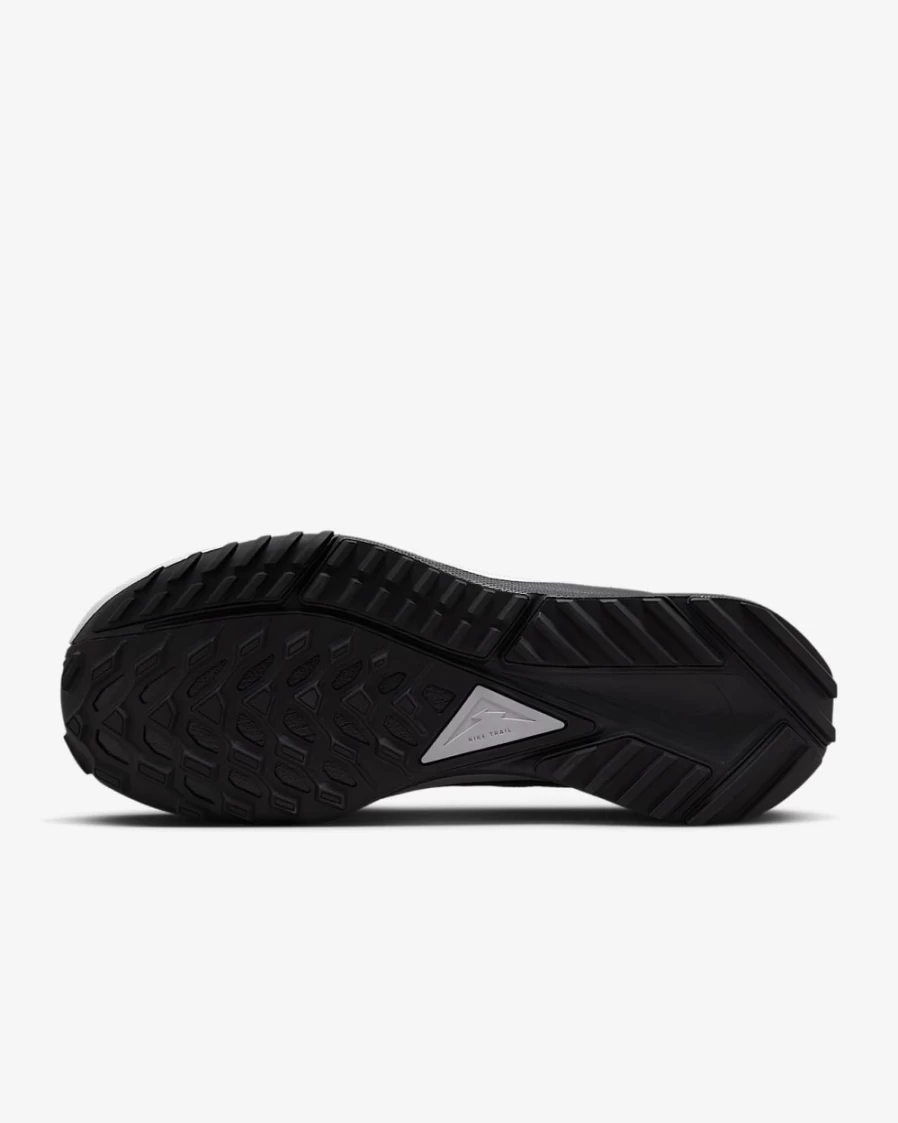 Nike Pegasus Trail 4 GORE-TEX Men's Waterproof Running Shoes - Black/Reflect Silver/Wolf Grey for Trail & Outdoor