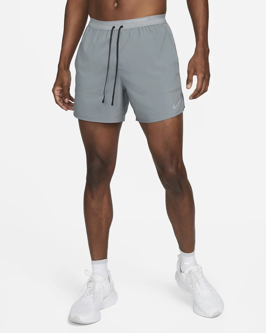 Nike Dri-FIT Stride Men's 5" Brief-Lined Running Shorts in Smoke Grey/Black