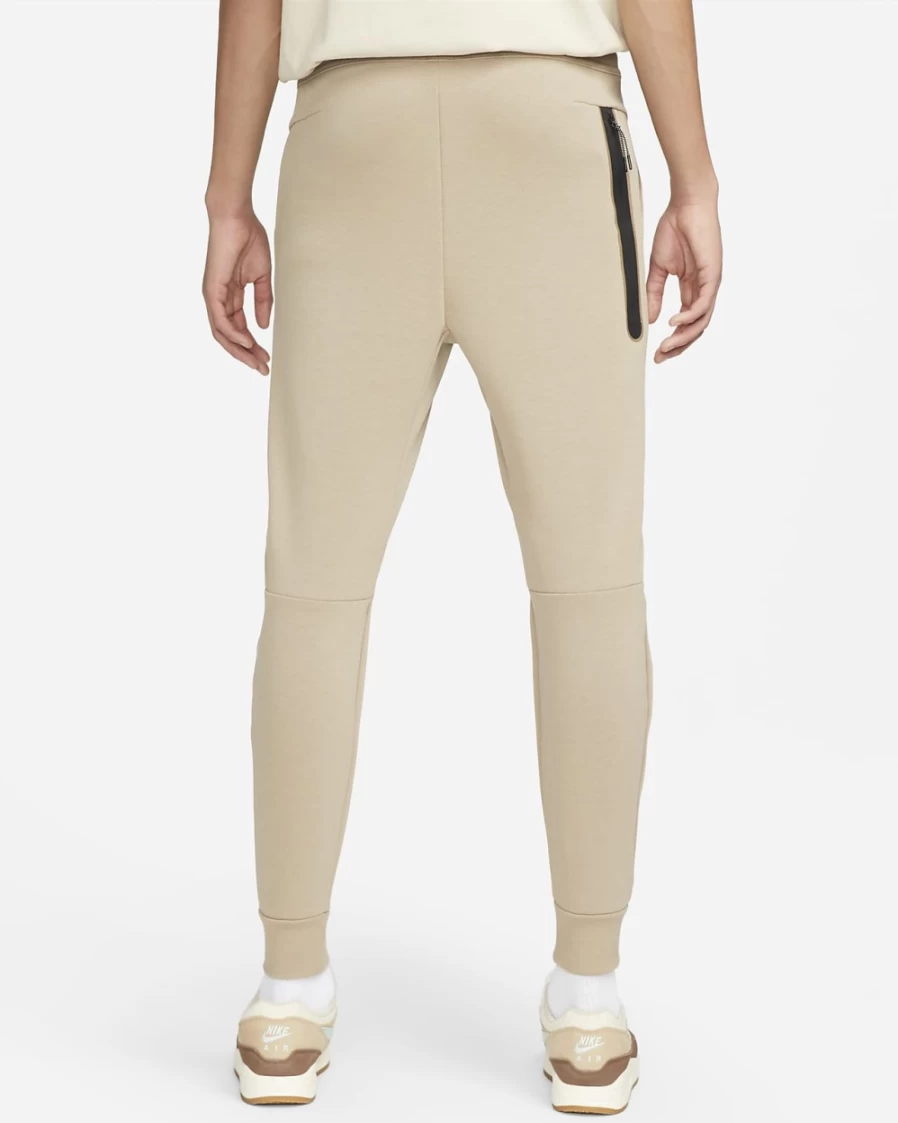 Nike Men's Tech Fleece Joggers in Khaki/Black - Comfortable Sportswear Pants