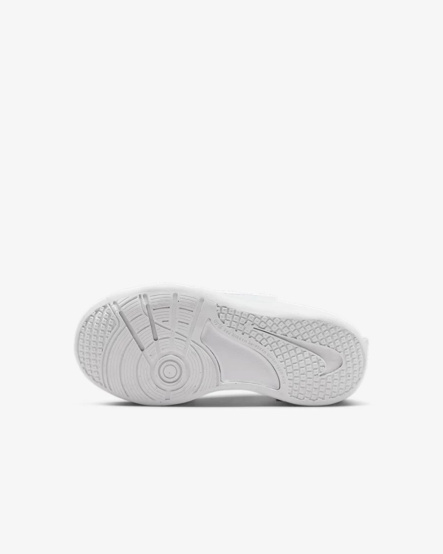 Nike Omni Multi-Court Kids' Tennis Shoes for Boys & Girls - White/Pure Platinum/White