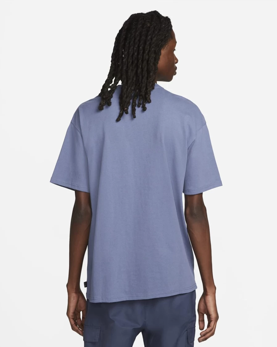 Nike Men's Diffused Blue Premium Essentials T-Shirt - Sportswear Comfort Fit
