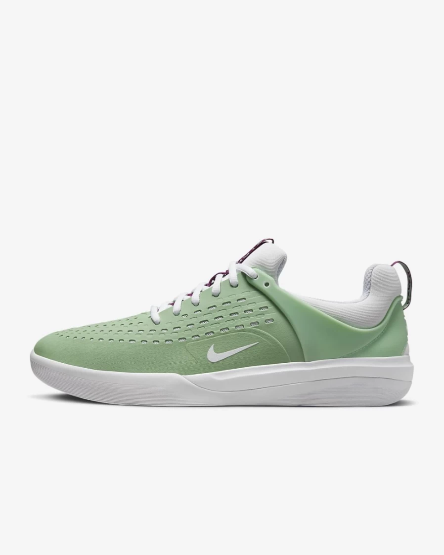 Nike SB Nyjah 3 Skate Shoes for Men - Enamel Green/White Skateboarding Sneakers