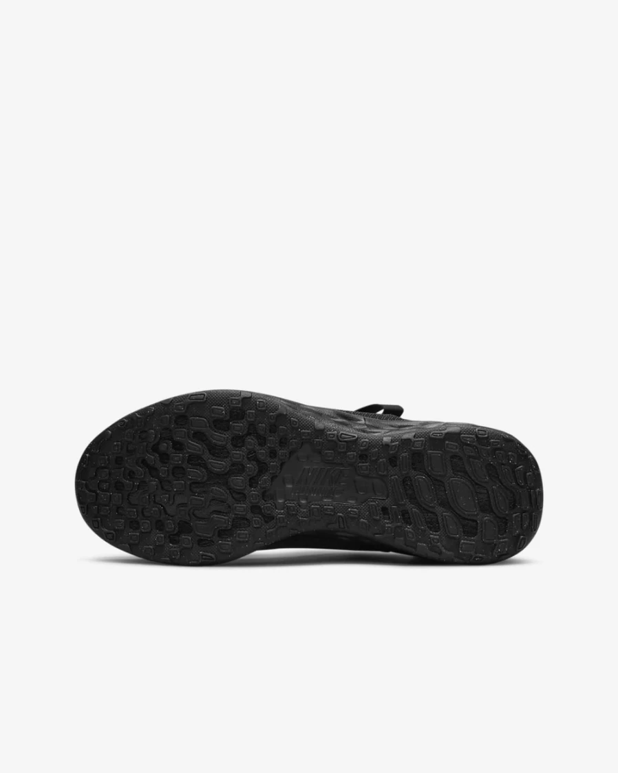 Nike Revolution 6 FlyEase Big Kids' Easy On/Off Road Running Shoes for Boys and Girls in Black/Dark Smoke Grey