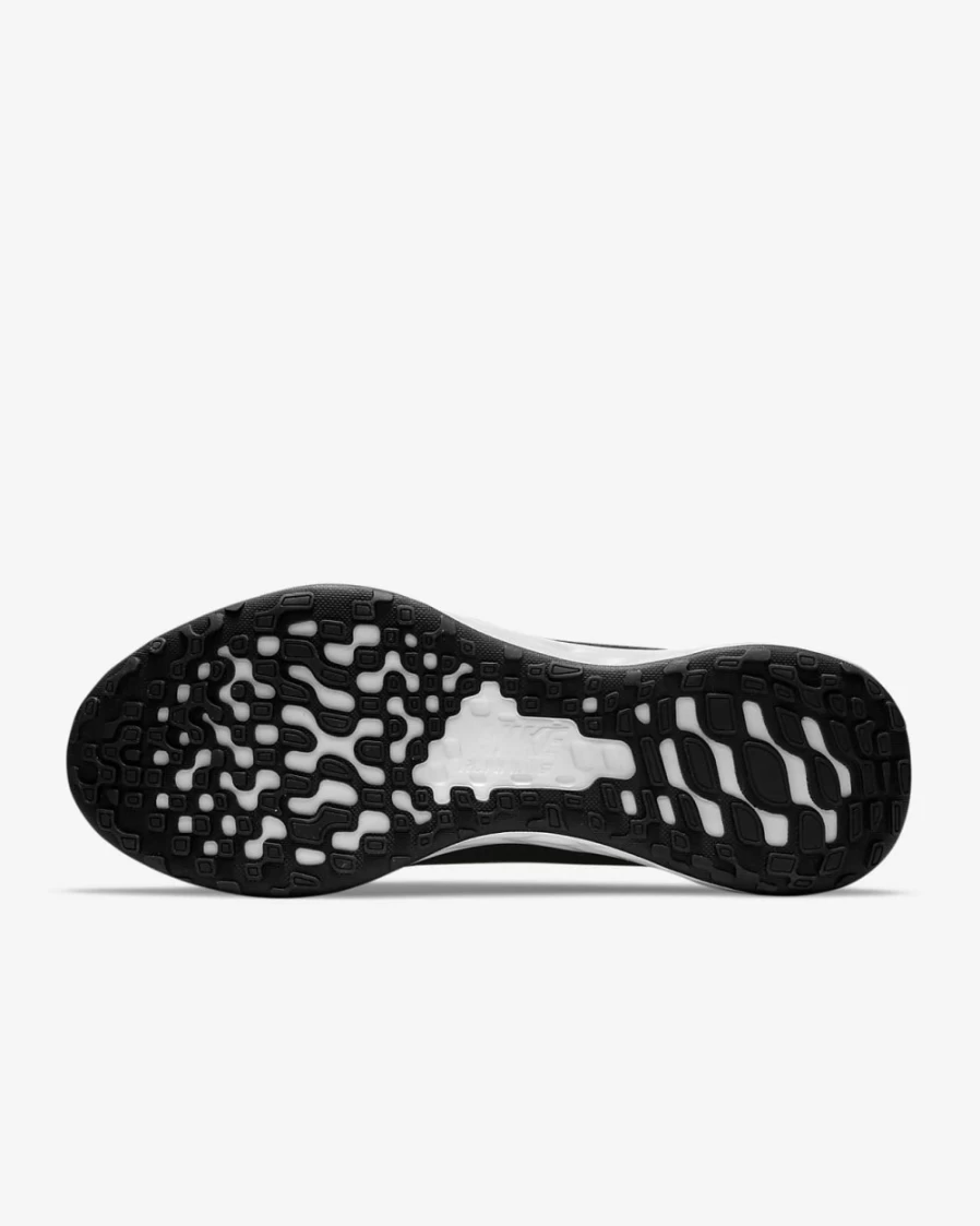 Nike Revolution 6 Next Nature Men's Road Running Shoes - Black/White/Metallic Gold