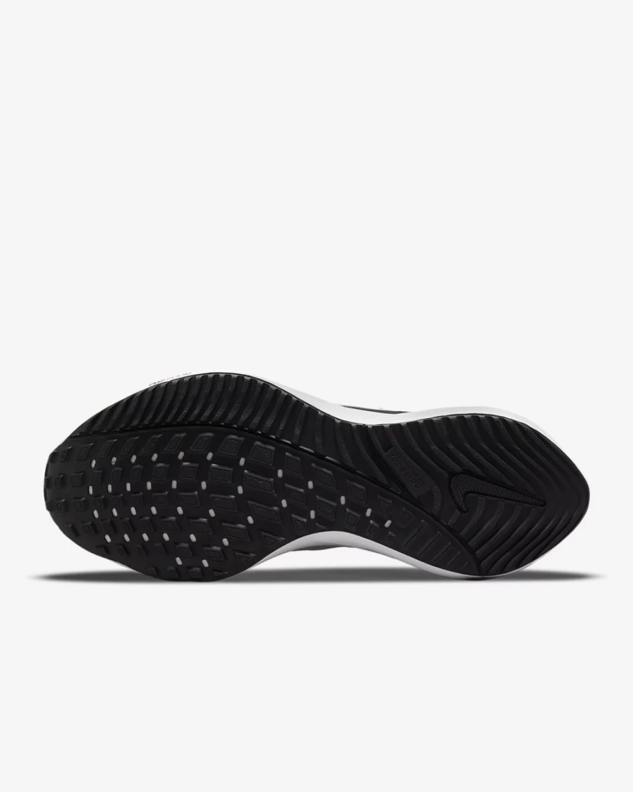 Nike Vomero 16 Men's Road Running Shoes - Black/Anthracite/White for Men