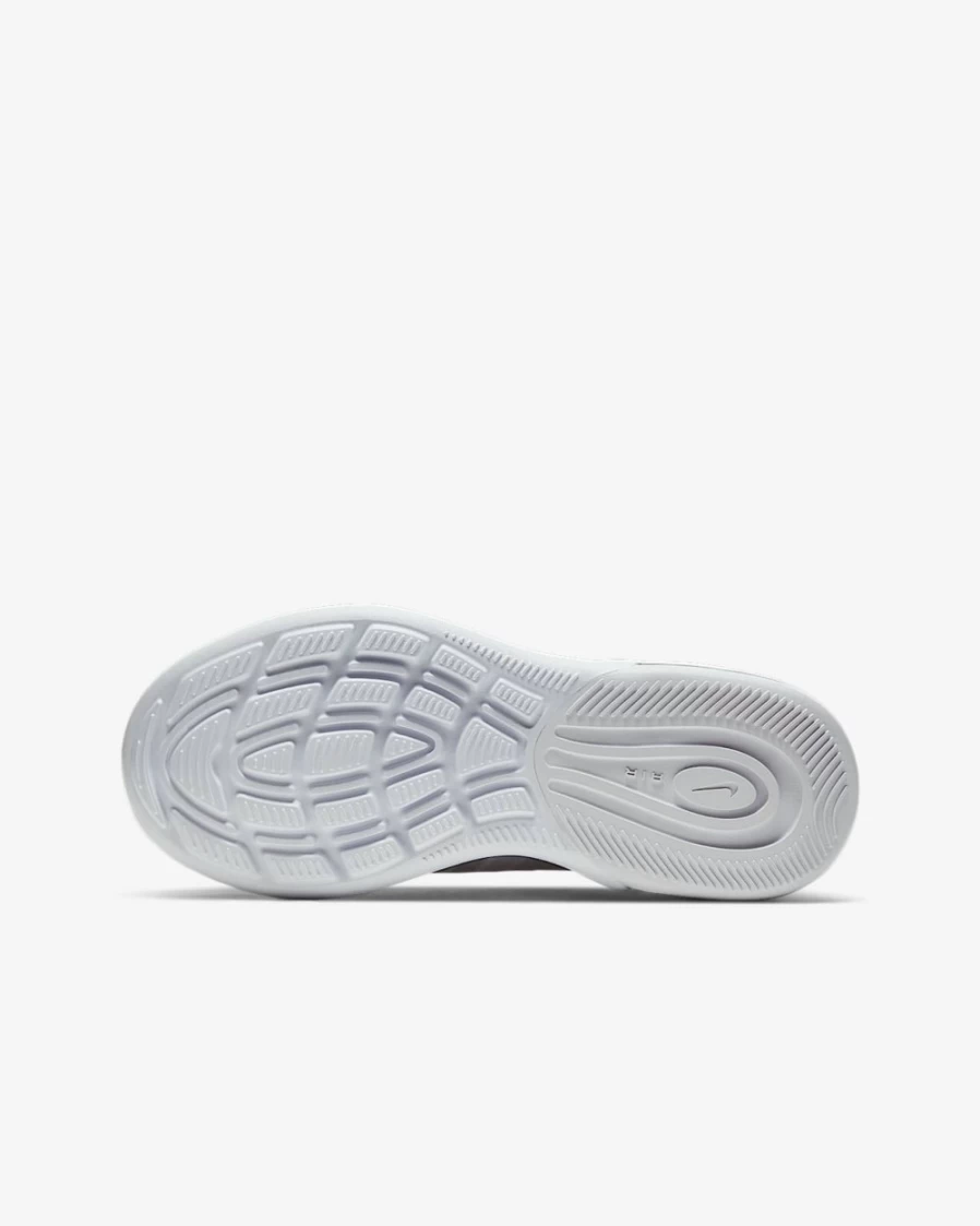 Nike Air Max Axis Big Kids' Sneakers for Boys & Girls - Iced Lilac/Soar/Photon Dust