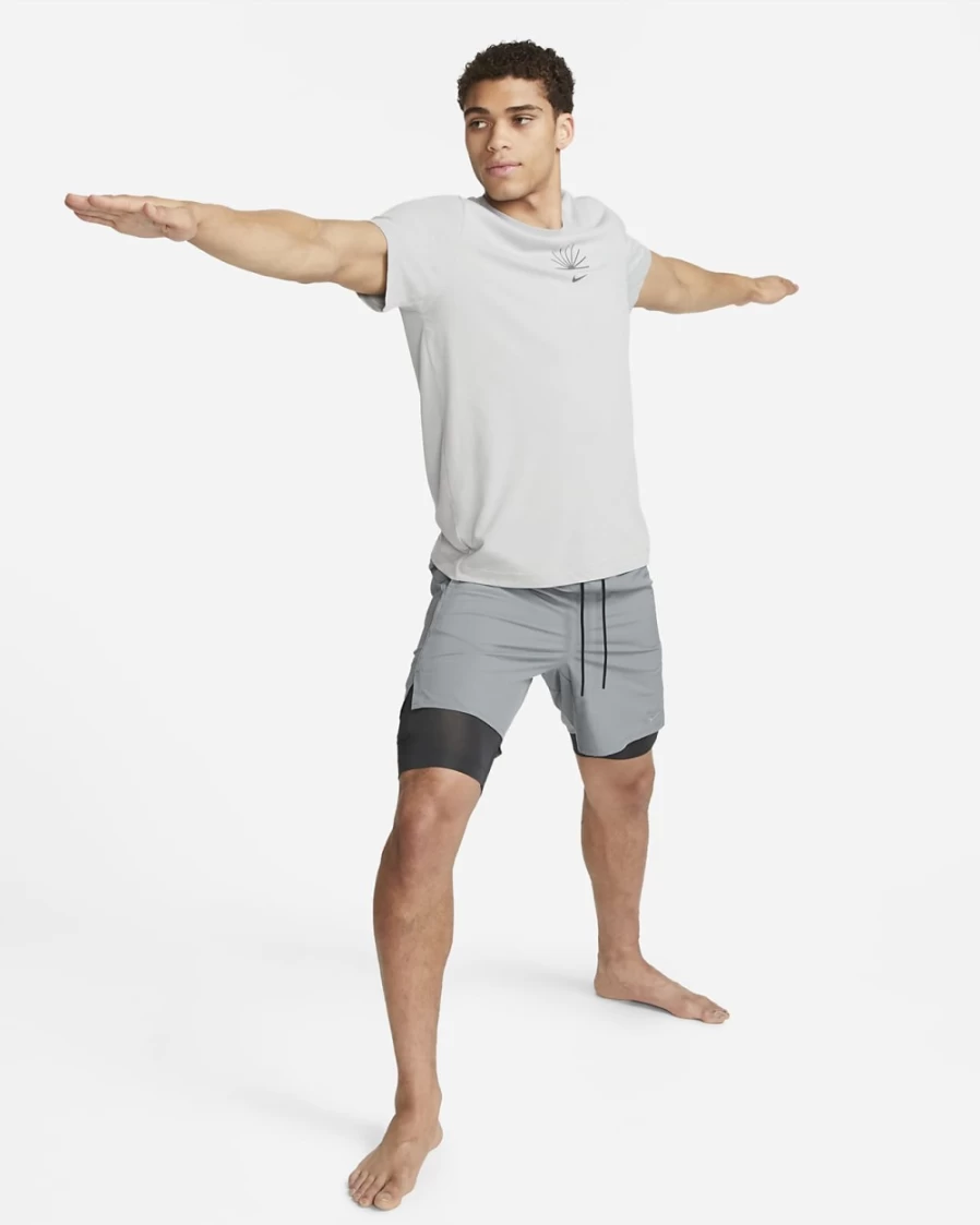 Nike Dri-FIT Unlimited Men's 7" 2-in-1 Running Shorts in Smoke Grey & Black - Lightweight & Versatile Training Shorts for Men