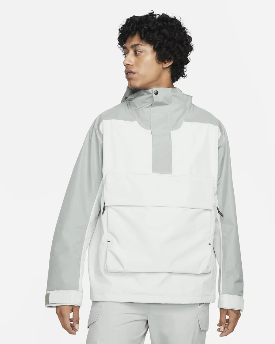Nike Men's Storm-FIT ADV GORE-TEX Anorak Jacket in Mica Green & Light Silver | Waterproof Windbreaker