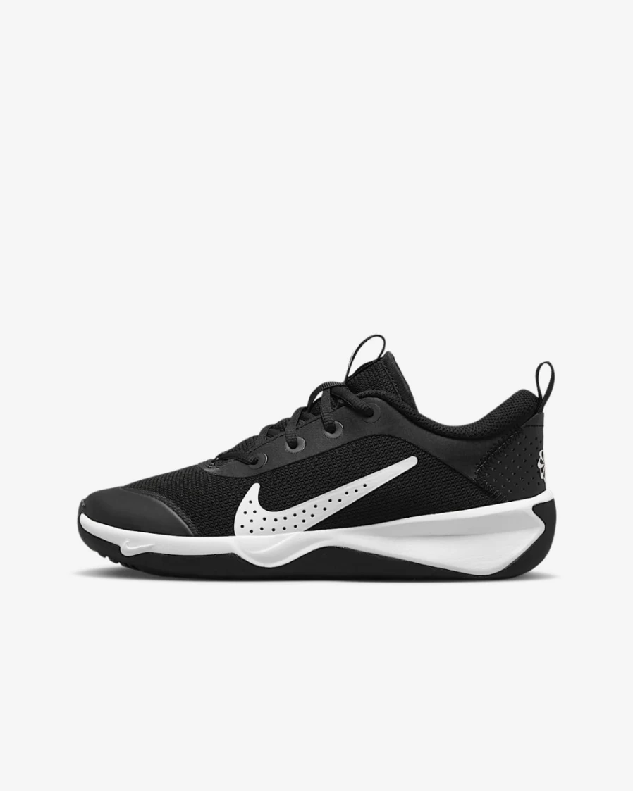 Nike Omni Multi-Court Kids' Indoor Basketball Shoes - Black/White for Boys & Girls