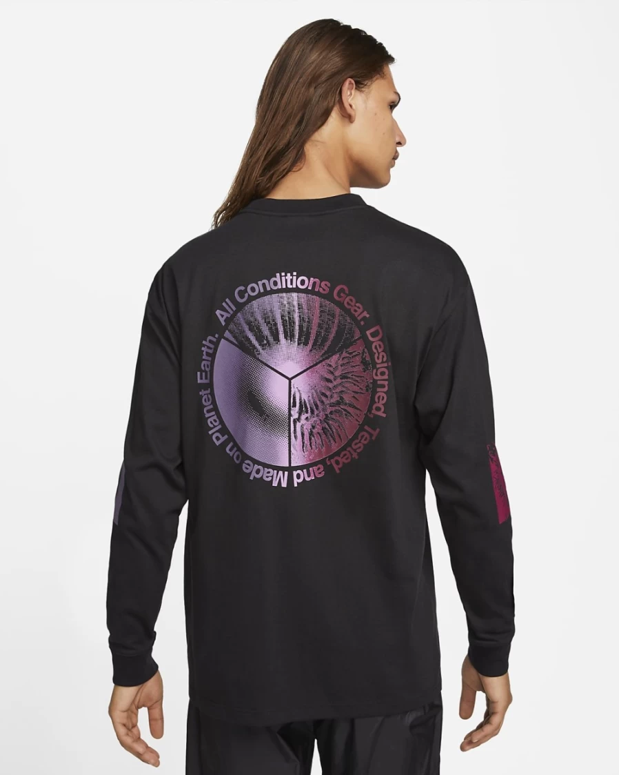 Nike ACG Men's Black Long-Sleeve Performance T-Shirt for Outdoor Activities