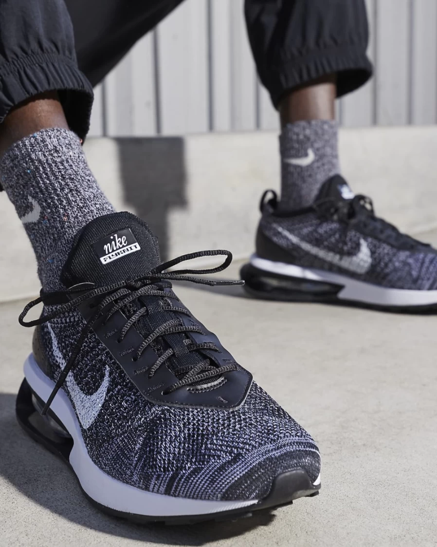 Nike Air Max Flyknit Racer Men's Running Shoes - Black/White