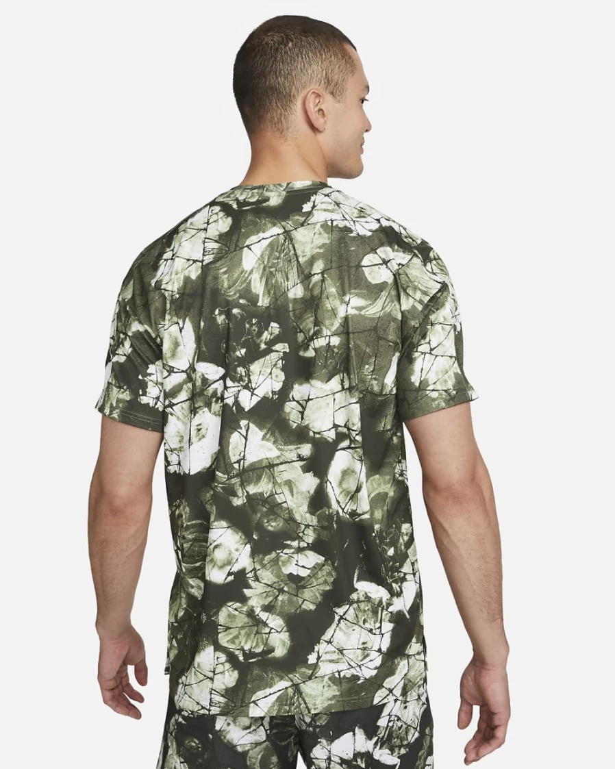 Nike Pro Dri-FIT Men's Training T-Shirt - Medium Olive/Coconut Moisture-Wicking Short-Sleeve Top