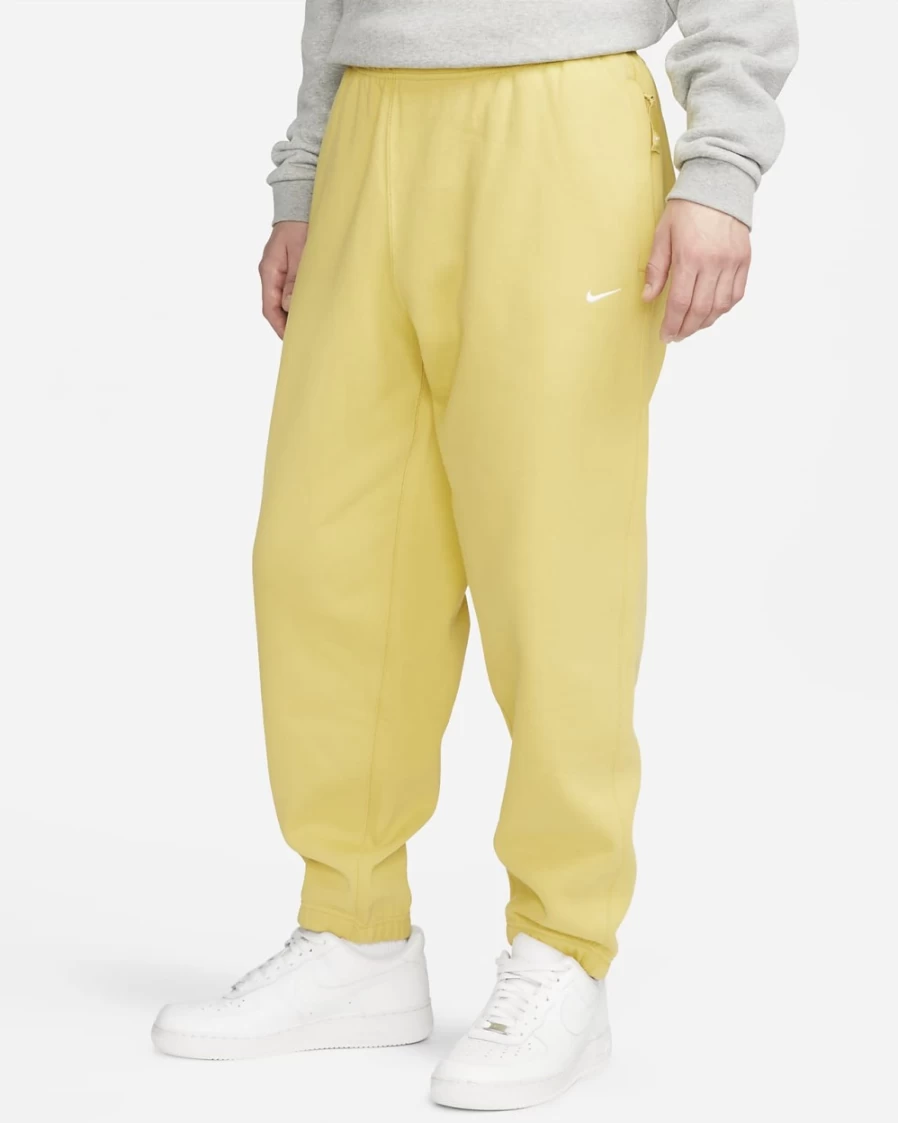 Nike Solo Swoosh Men's Fleece Pants - Saturn Gold/White, Comfortable Casual Joggers for Men
