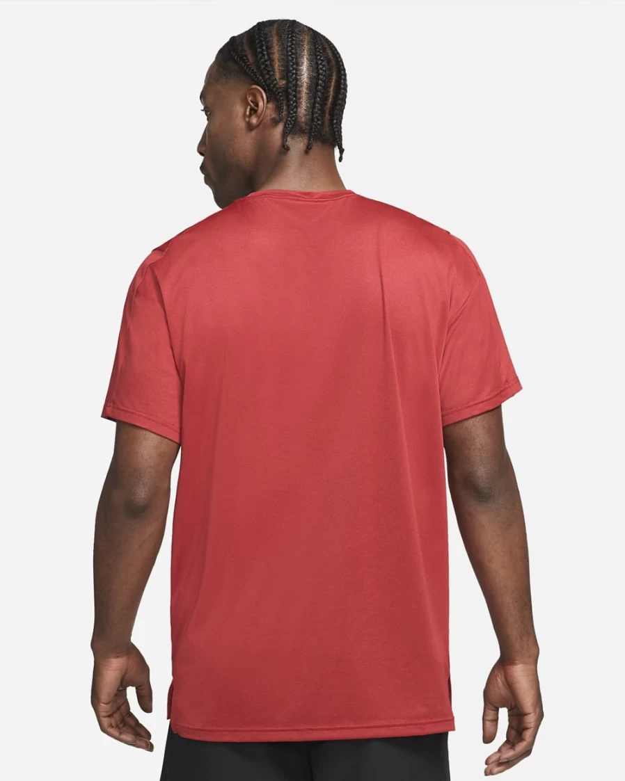 Nike Pro Dri-FIT Men's Training T-Shirt - Moisture-Wicking Short-Sleeve Top in Team Red/University Red/Heather/Black