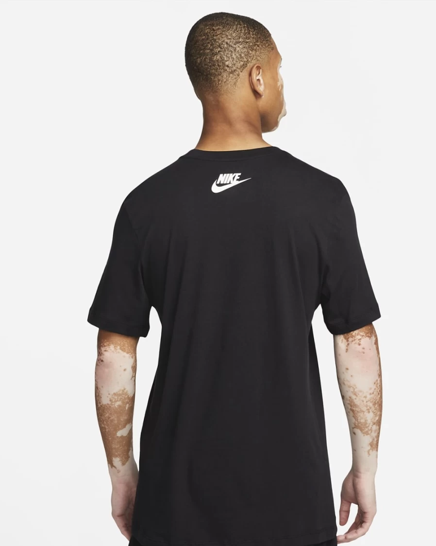 Nike Men's Black Sportswear Essential T-Shirt - Athletic Comfort Fit Top