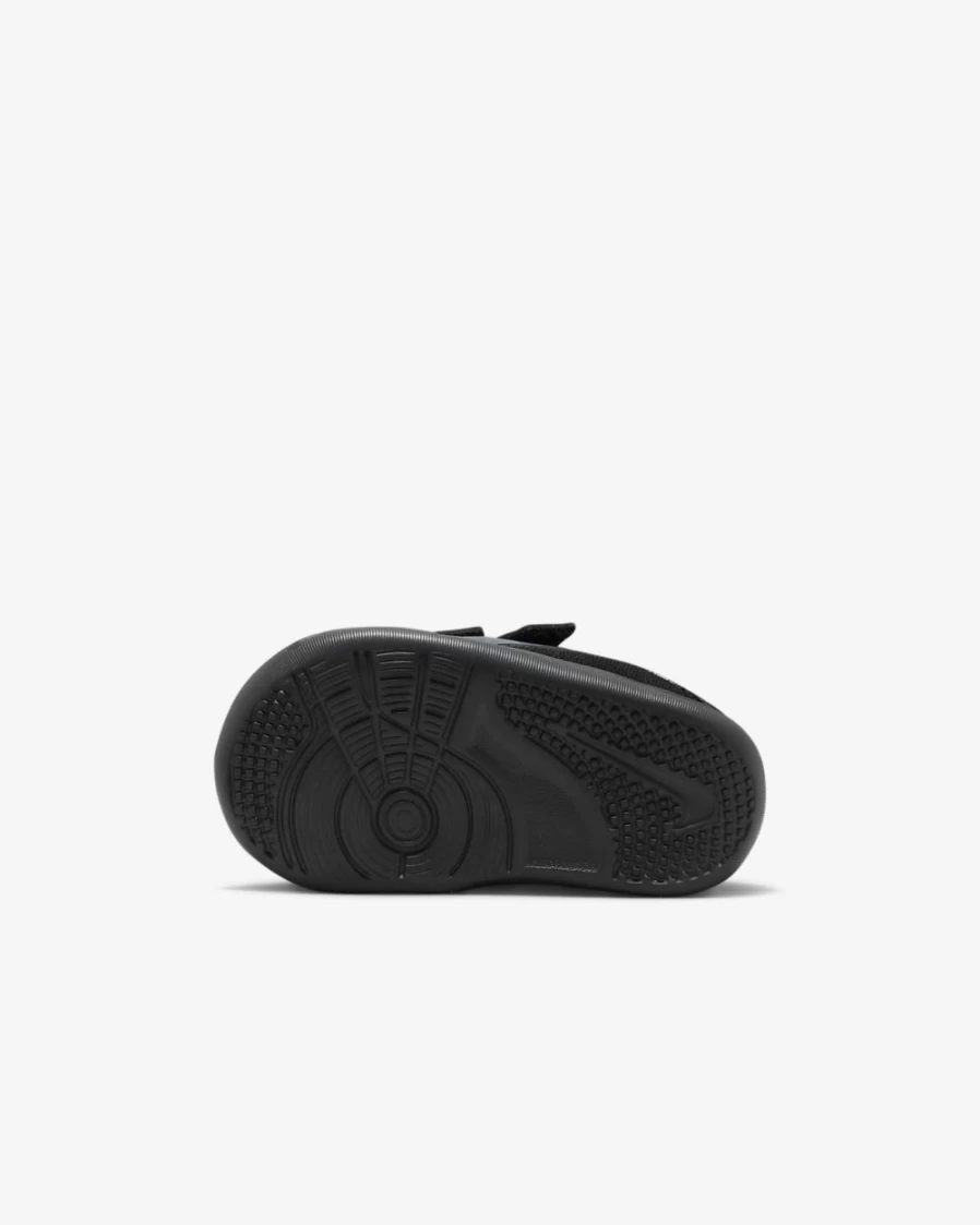 Nike Omni Multi-Court Black/Anthracite Toddler Shoes for Boys and Girls