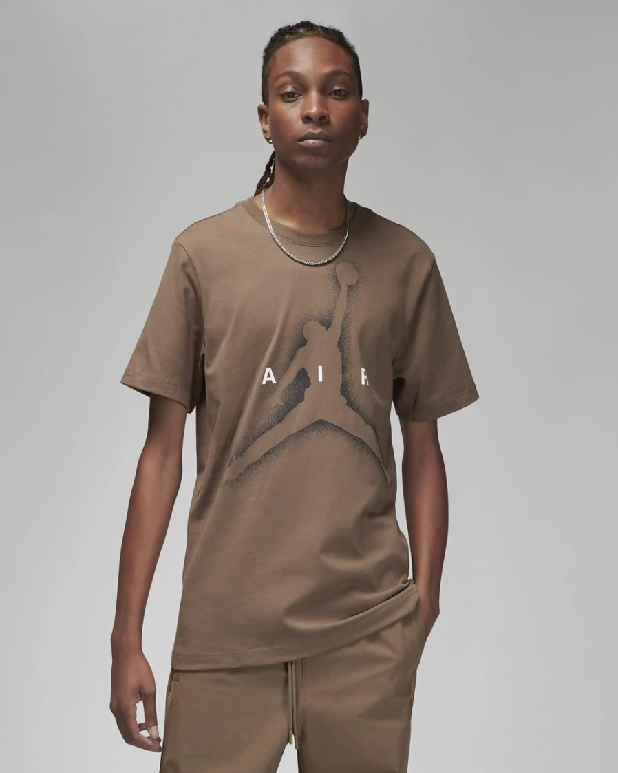 Nike Jordan Essentials Men's T-Shirt - Palomino/Sail Color