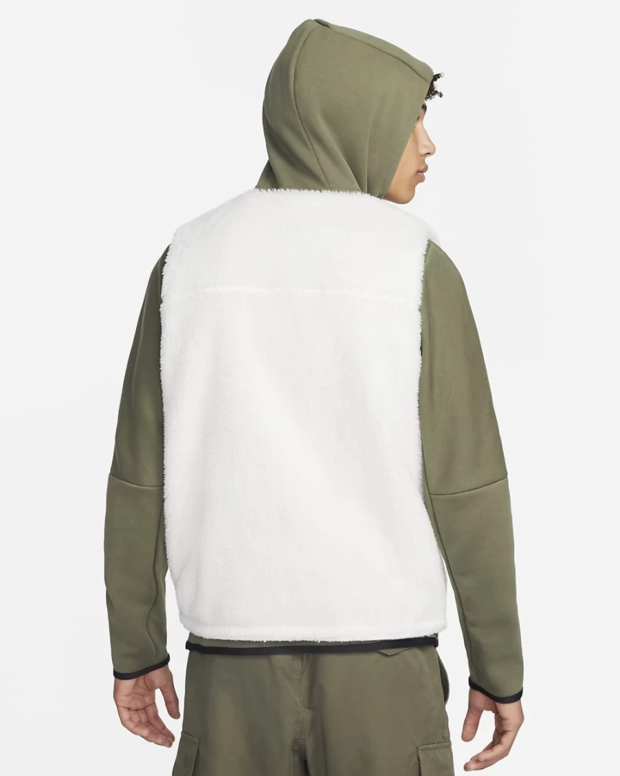 Nike Club Men's Reversible Winter Vest - Sail/Medium Olive/Black - Lightweight Warm Puffer Jacket