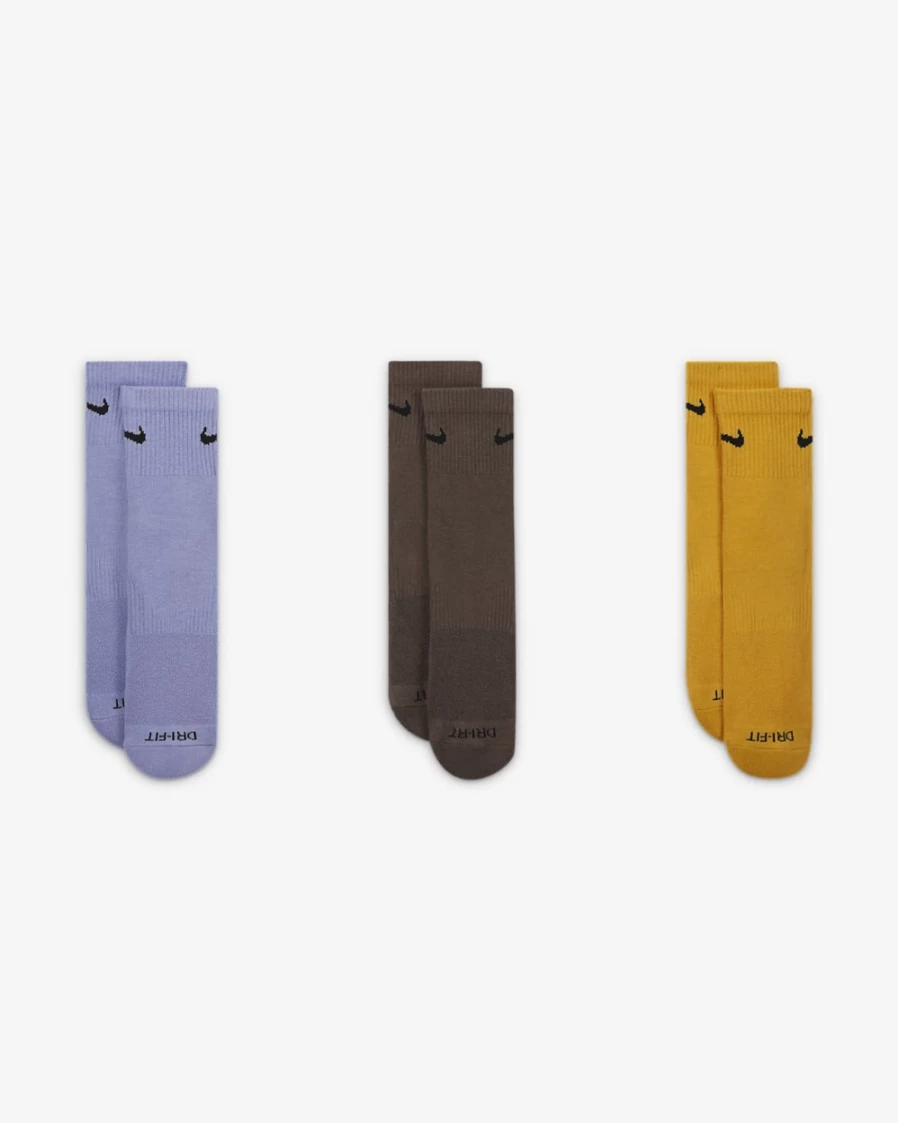 Nike Men's Multi-Color Everyday Plus Cushioned Ankle Socks 3-Pack for Training