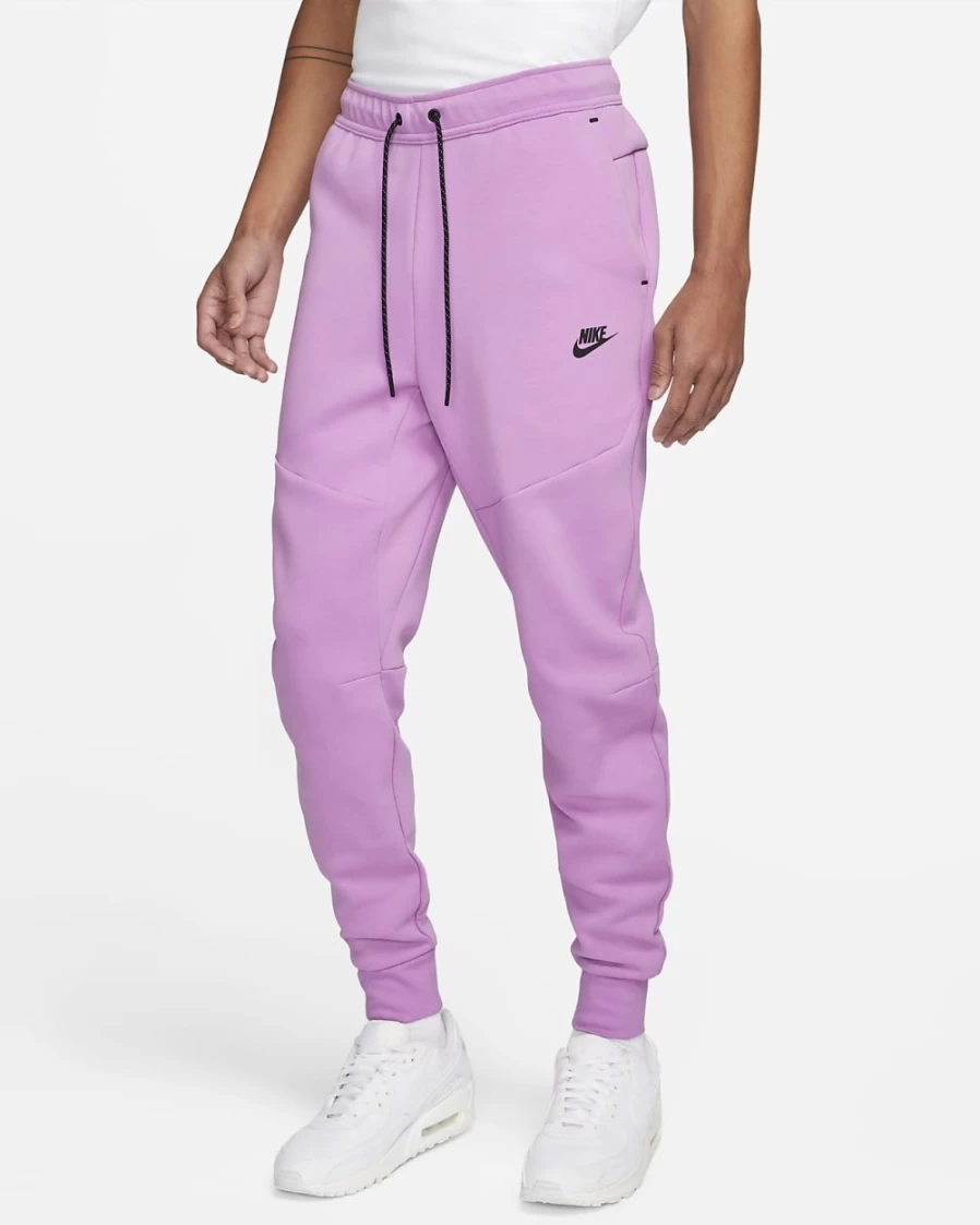 Nike Men's Tech Fleece Joggers in Violet Shock/Black - Comfortable Sportswear for Training & Casual