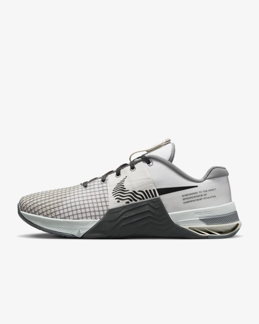 Nike Metcon 8 Men's Training Shoes - Photon Dust/Light Bone/Anthracite/Black | Cross-Trainers for Gym & Workouts