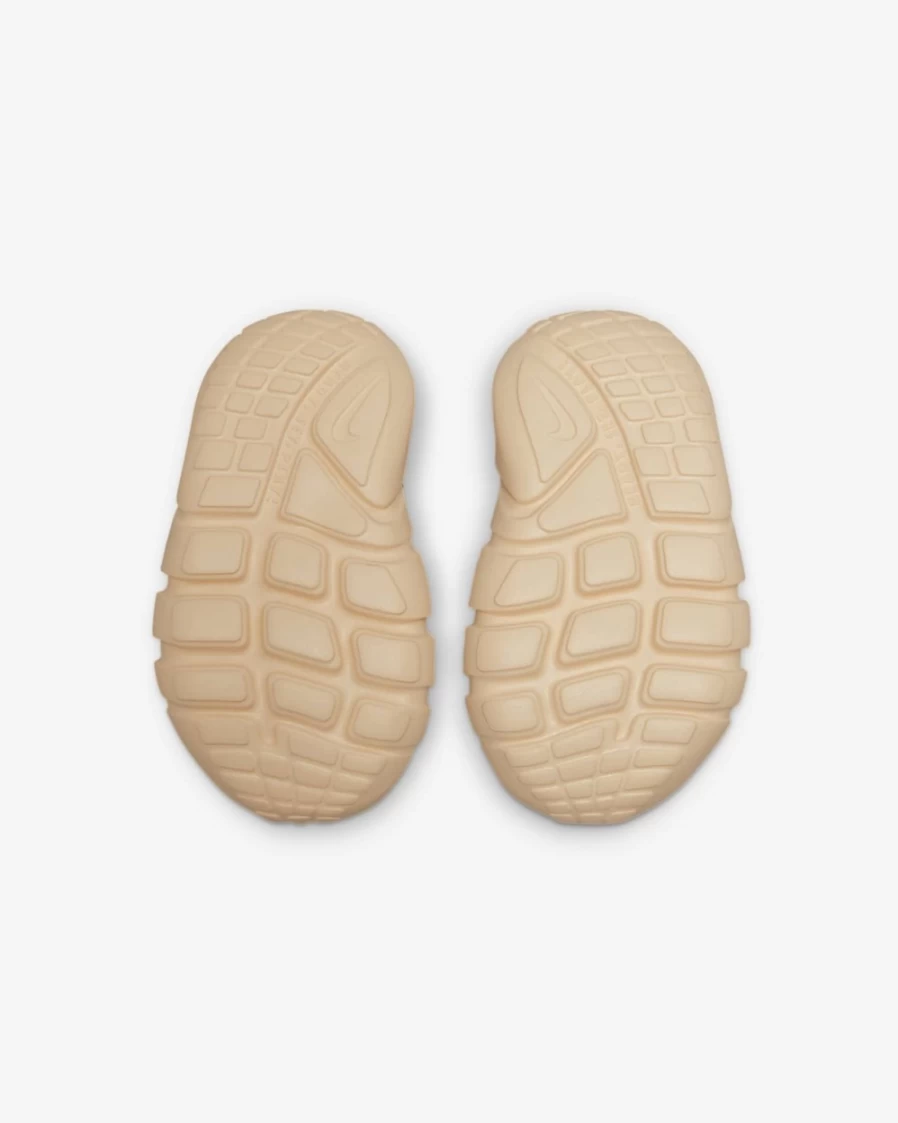 Nike Flex Runner 2 Summit White Honeydew Malachite Light Thistle Toddler Shoes for Boys and Girls