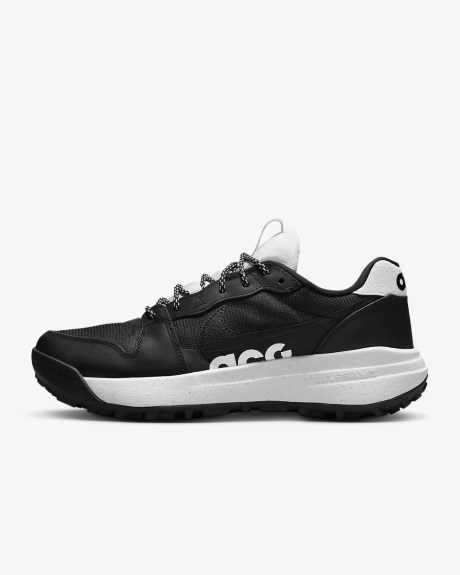 Nike ACG Lowcate Men's Sneakers in Black & White - Waterproof Hiking Shoes for Men