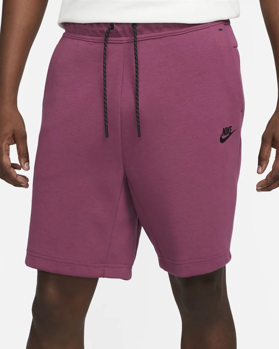 Nike Men's Tech Fleece Shorts - Rosewood/Black, Comfortable Sportswear for Training & Casual Wear