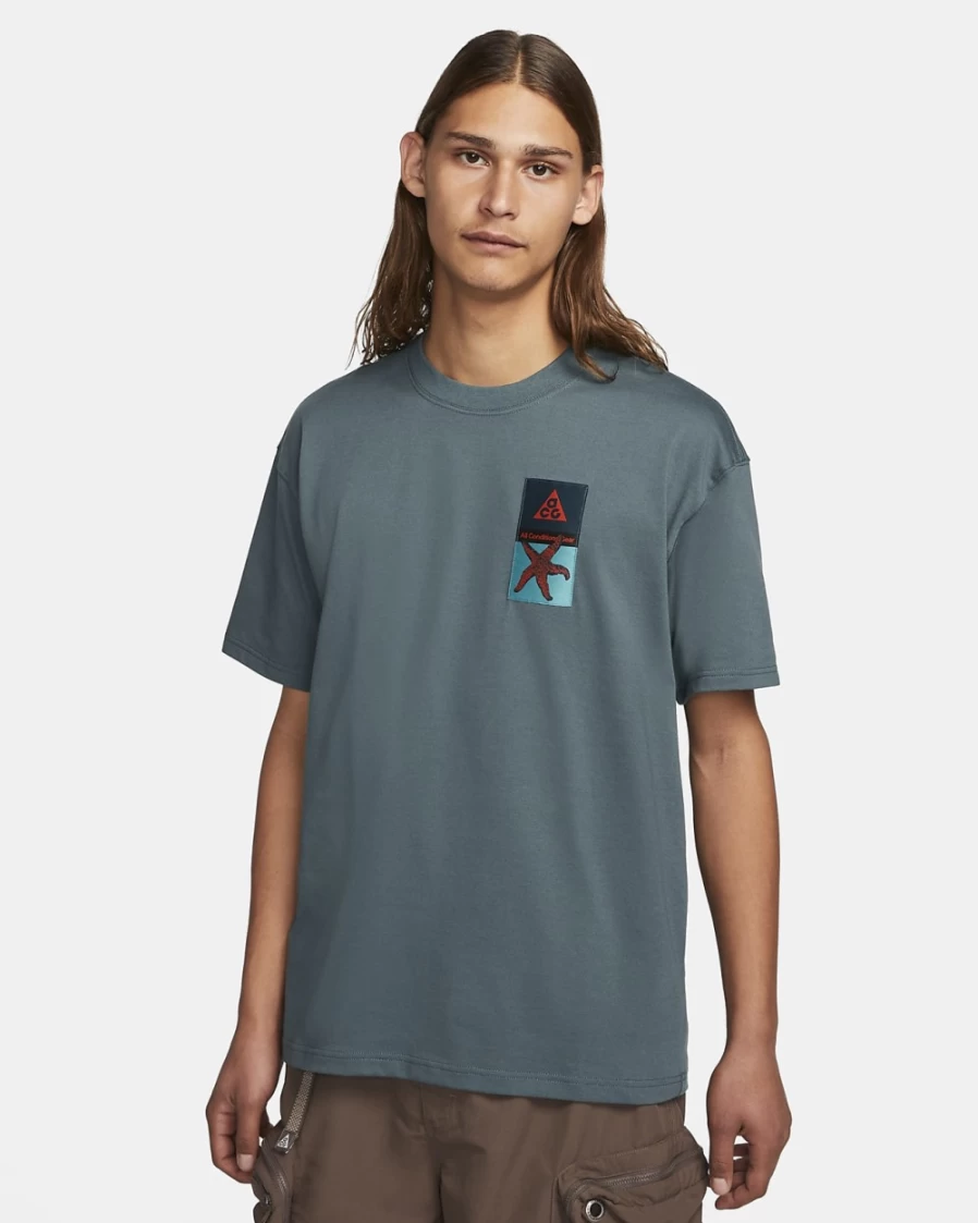 Nike ACG Men's Faded Spruce Patch T-Shirt | Athletic Casual Tee