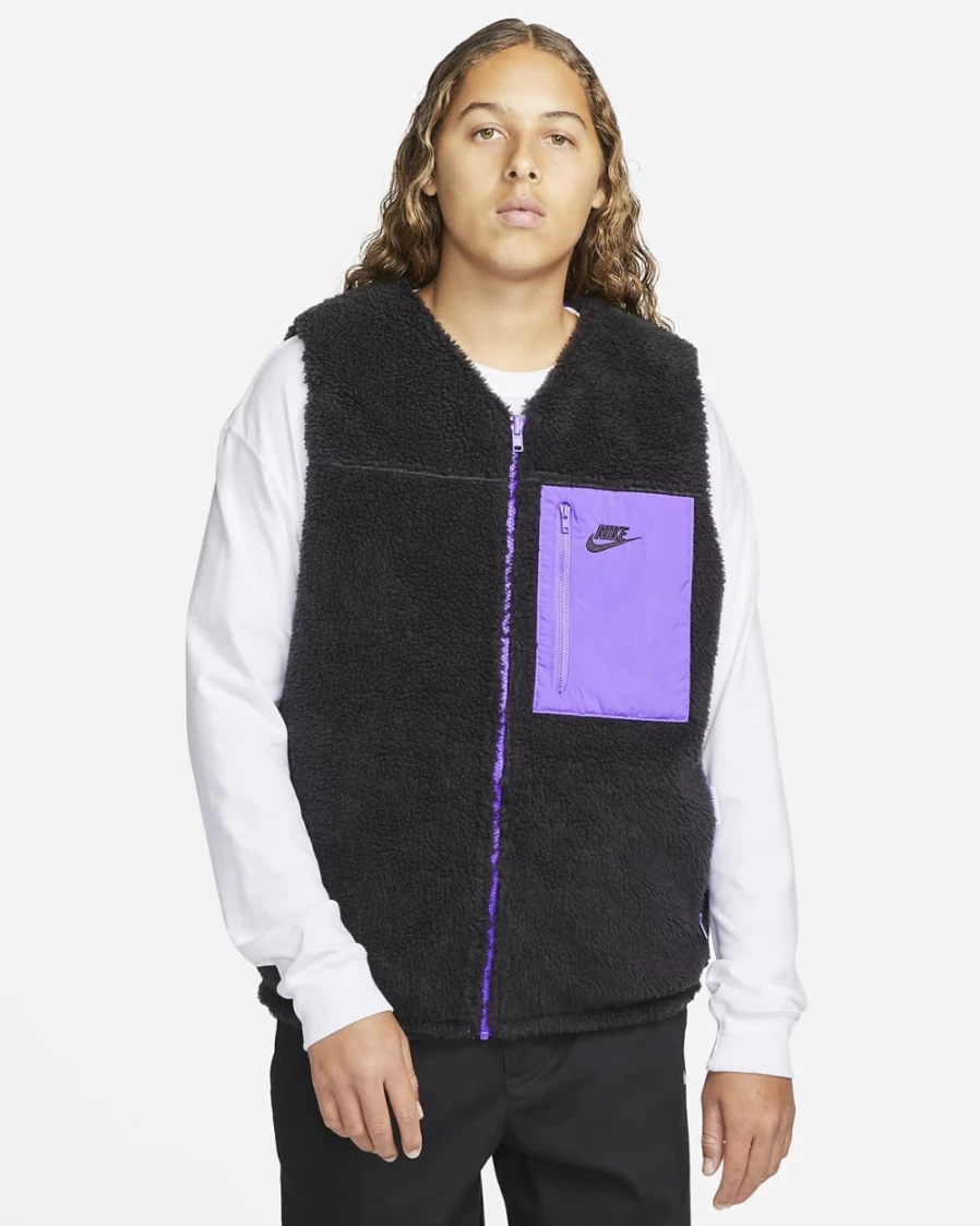 Nike Club Men's Reversible Winter Vest - Black/Action Grape/Black - Insulated Puffer Jacket for Men