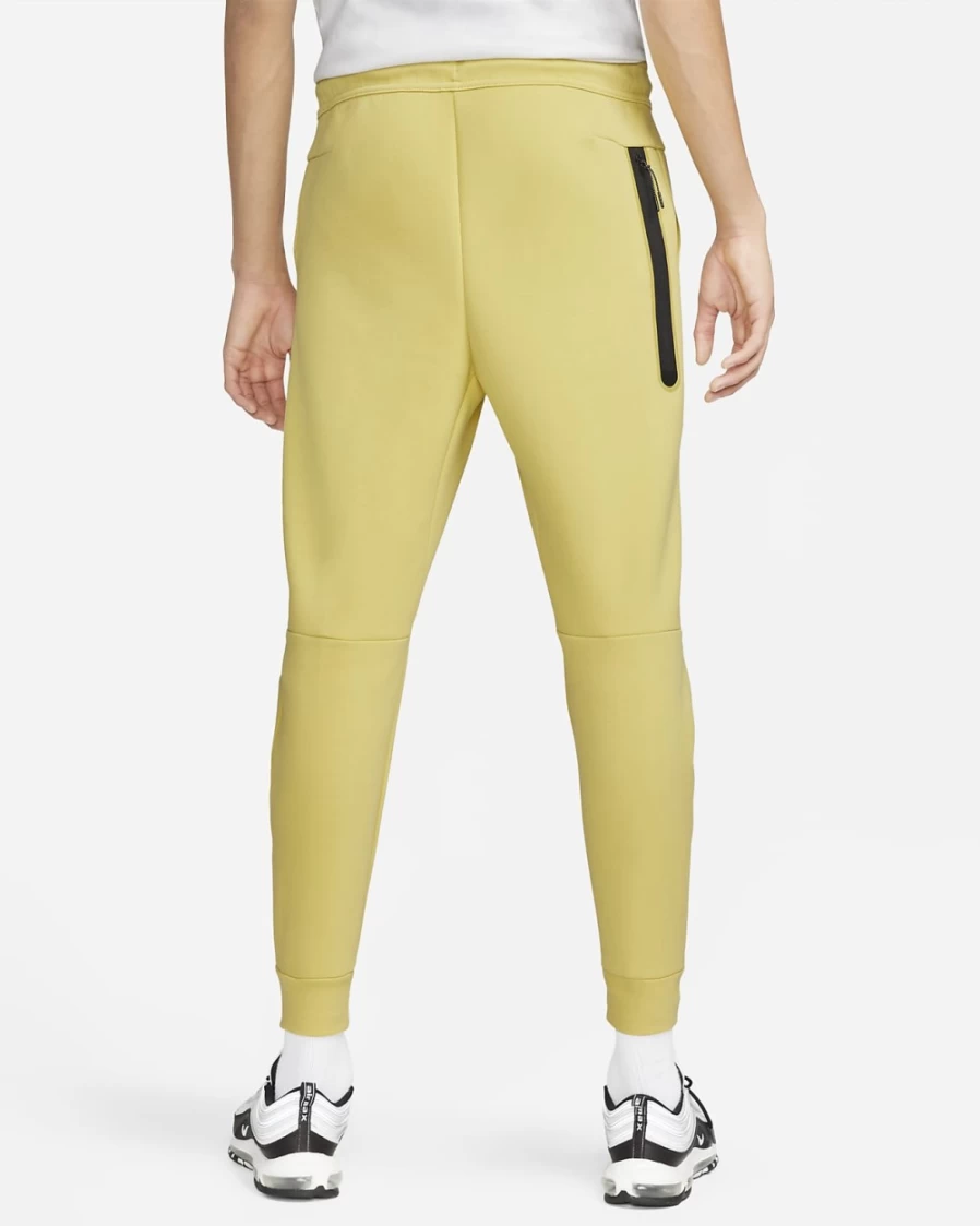 Nike Men's Tech Fleece Joggers in Saturn Gold/Black - Sportswear Comfort & Style