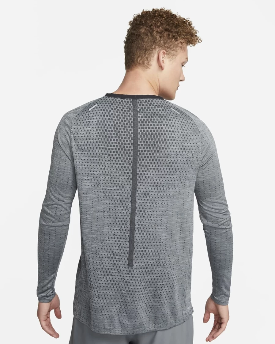 Nike Men's Dri-FIT ADV Techknit Ultra Long-Sleeve Running Top - Black/Smoke Grey