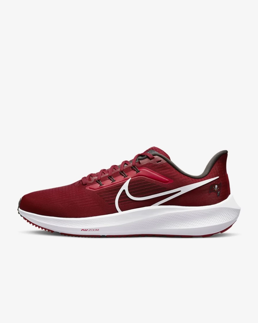 Nike Pegasus 39 Men's Road Running Shoes - Gym Red/Deep Pewter/White (Tampa Bay Buccaneers NFL Edition)
