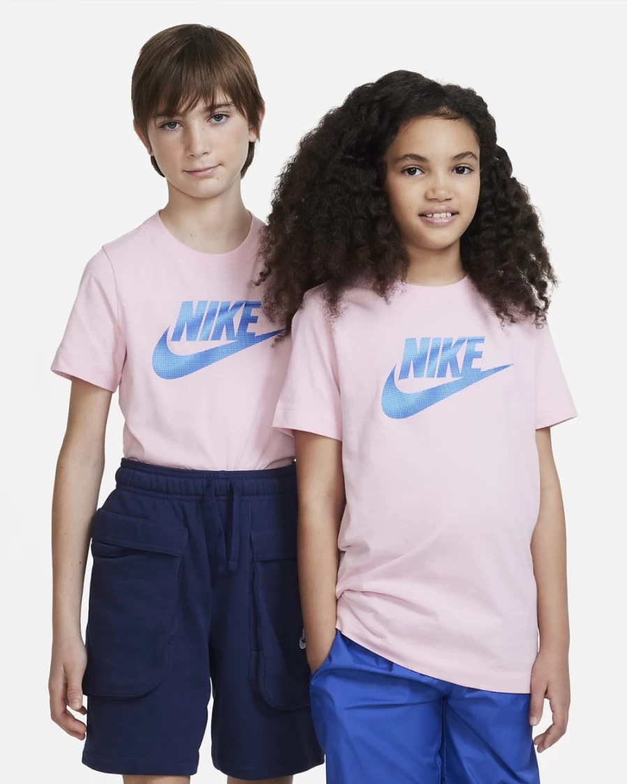 Nike Medium Soft Pink Big Kids' T-Shirt for Boys and Girls - Sportswear Tee