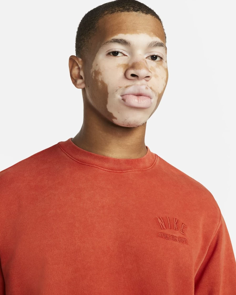 Nike Men's Cinnabar Club Fleece French Terry Sweatshirt - Sportswear Pullover