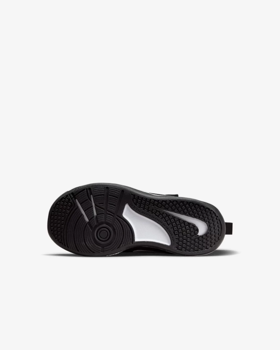 Nike Omni Multi-Court Kids' Sneakers - Black/White - Unisex Boys & Girls Athletic Shoes