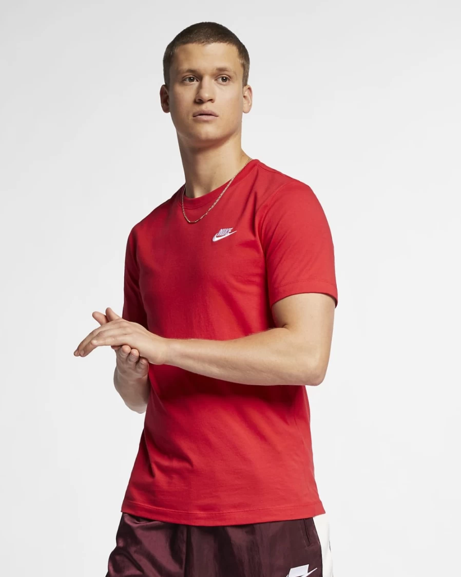Nike Club Men's T-Shirt - University Red/White Casual Sportswear Top