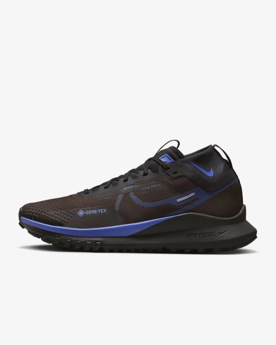 Nike Pegasus Trail 4 GORE-TEX Men's Waterproof Trail Running Shoes in Velvet Brown/Black/Golden Moss/Medium Blue