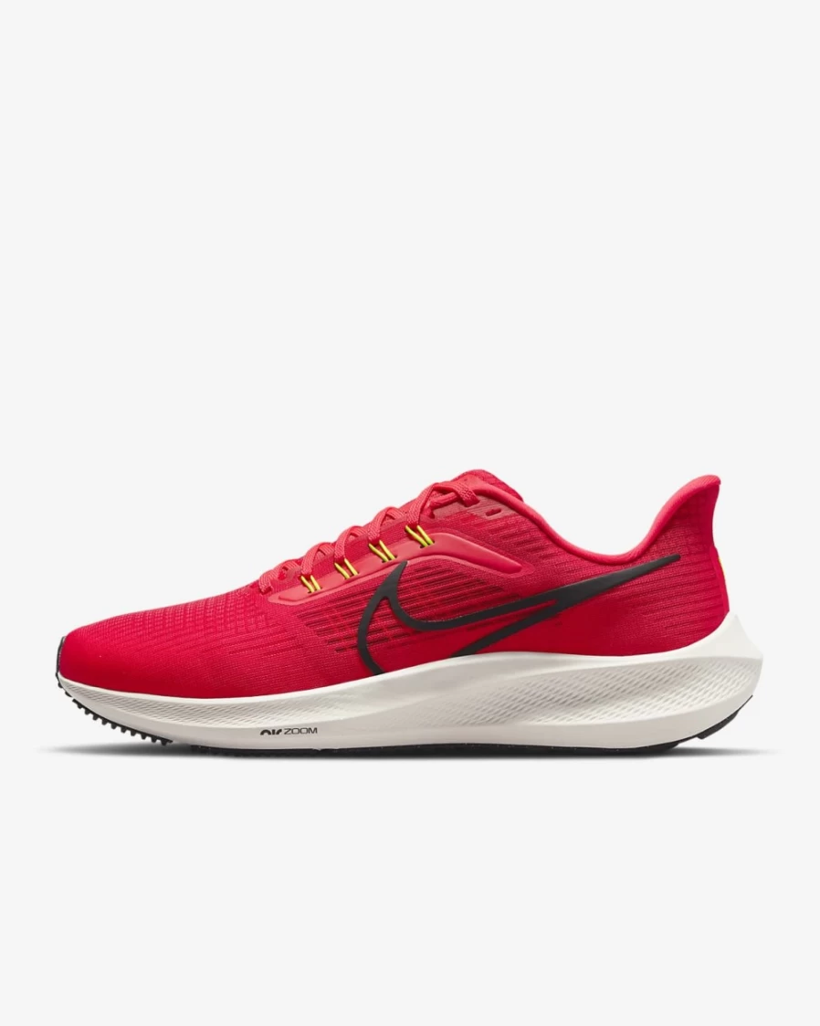Nike Pegasus 39 Men's Road Running Shoes - Siren Red/Red Clay/Phantom/Black