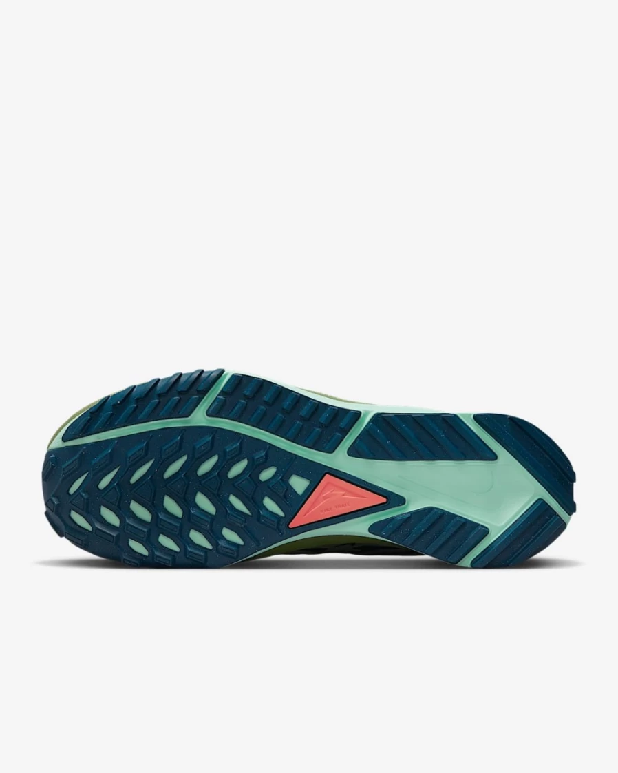 Nike Pegasus Trail 4 Men's Trail Running Shoes - Black/Canyon Rust/Mint Foam/Alligator